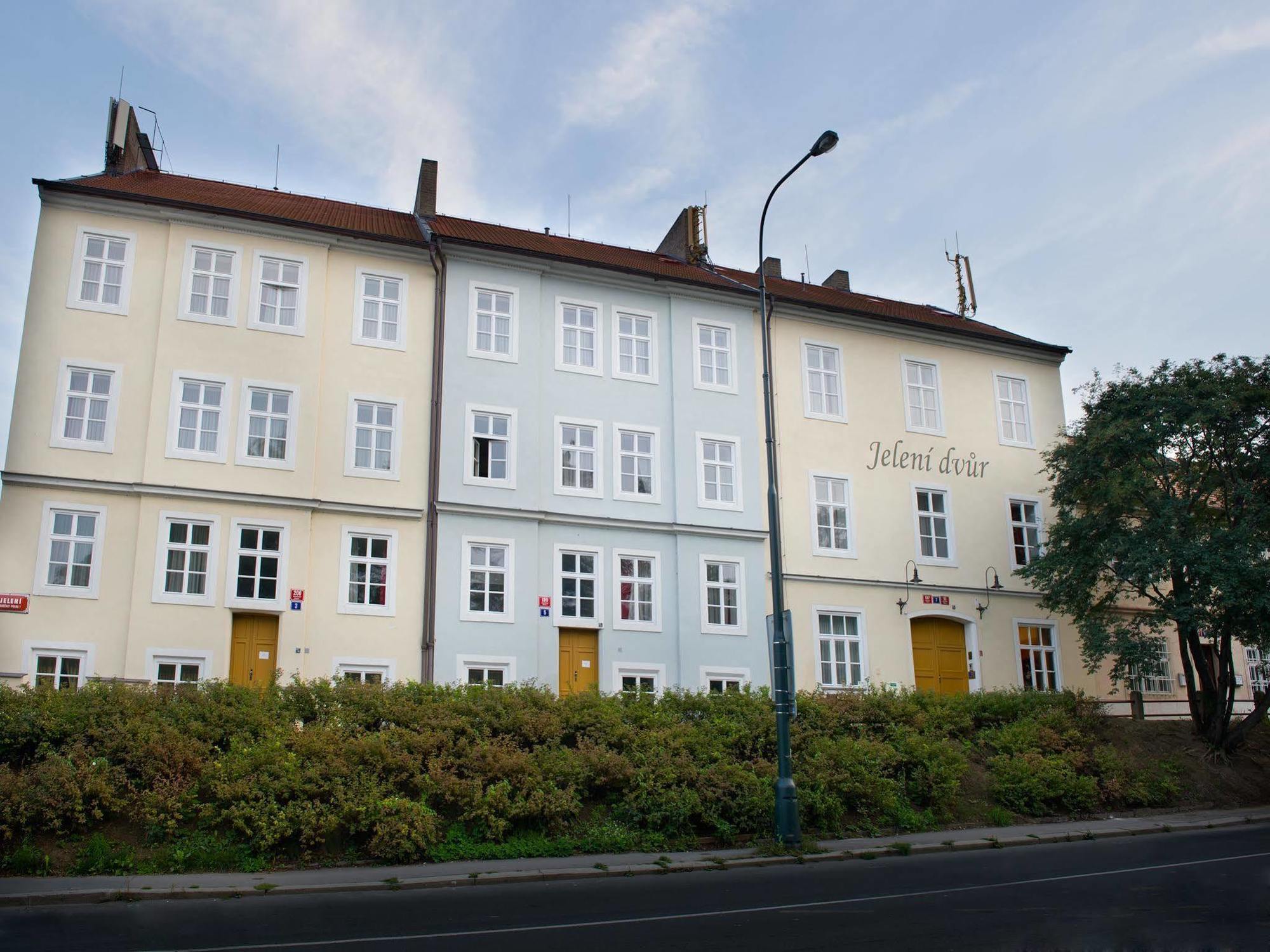 Ea Jeleni Dvur Castle 3* Praga